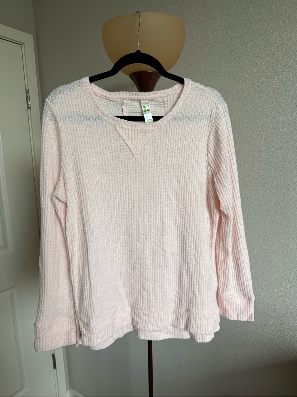 Light Pink Women's Lightweight Knit Sweater